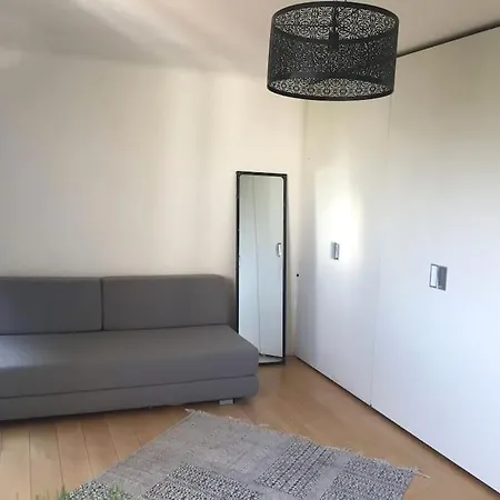 Spacious Loft In With Stunning View Apartman