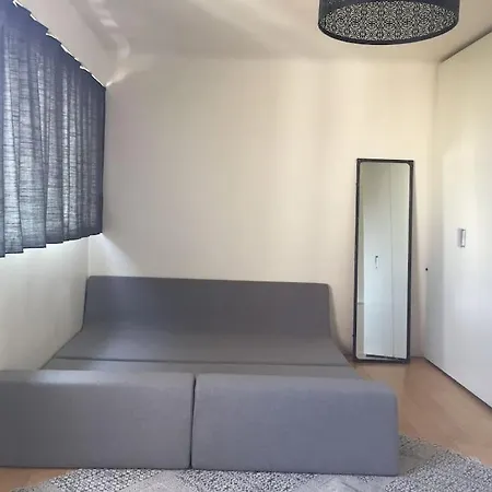 Spacious Loft In With Stunning View *